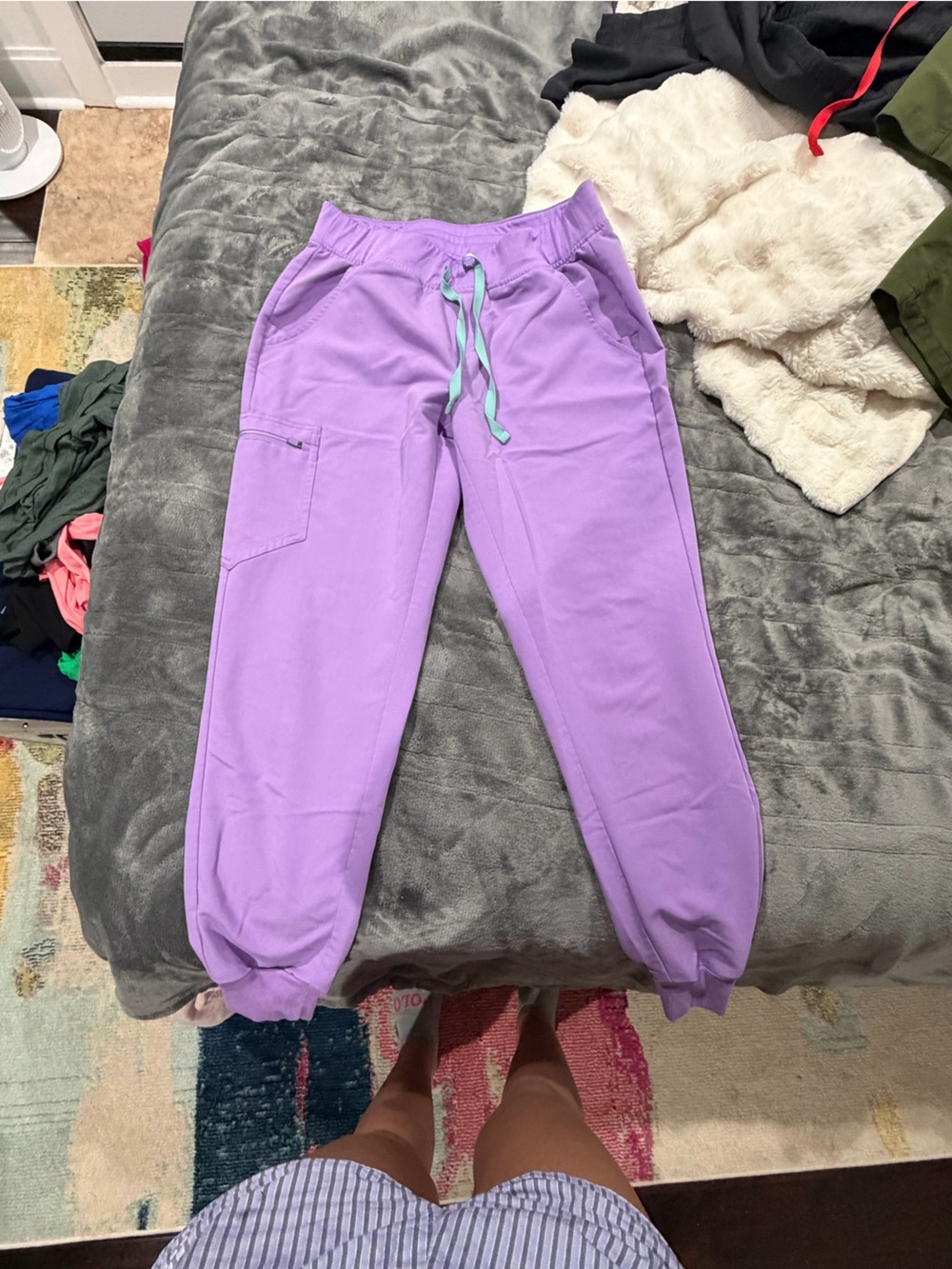 Figs Lavender Drawstring Cargo Joggers
